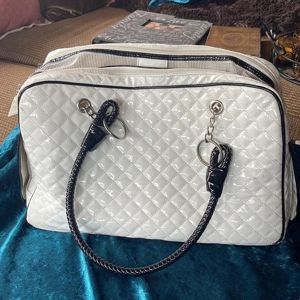 Faux patent leather quilted pet carrier